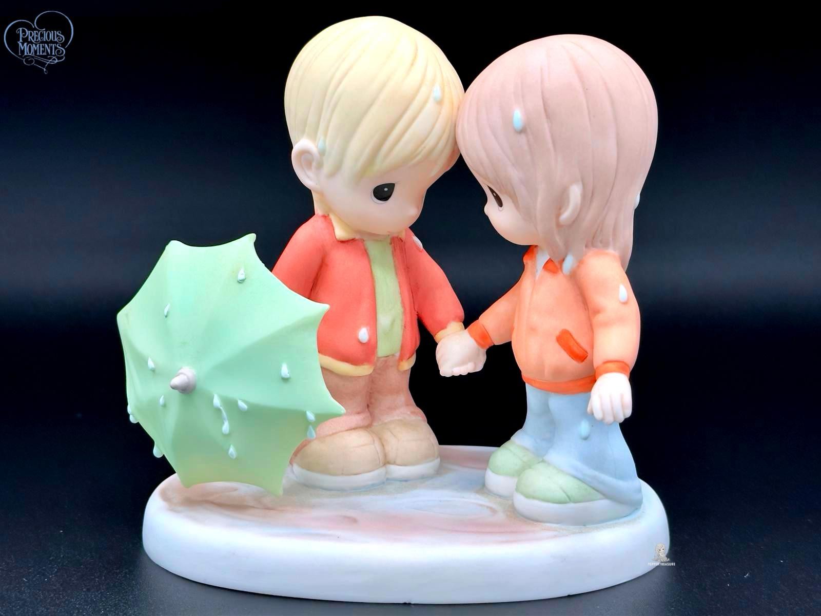 Rare Precious Moments 'Rainy Day Friends' Adorable Childhood Charm Figurine Rare Precious Moments 'Rainy Day Friends' Adorable Childhood Charm Figurine