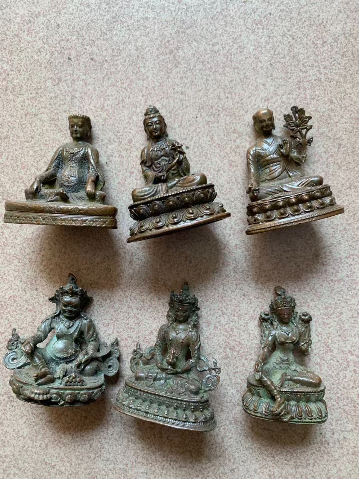 6 Pcs Wonderful Hand Made Tibetan Bronze *Bhddha & Bodhisattva* Statues 6 Pcs Wonderful Hand Made Tibetan Bronze *Bhddha & Bodhisattva* Statues