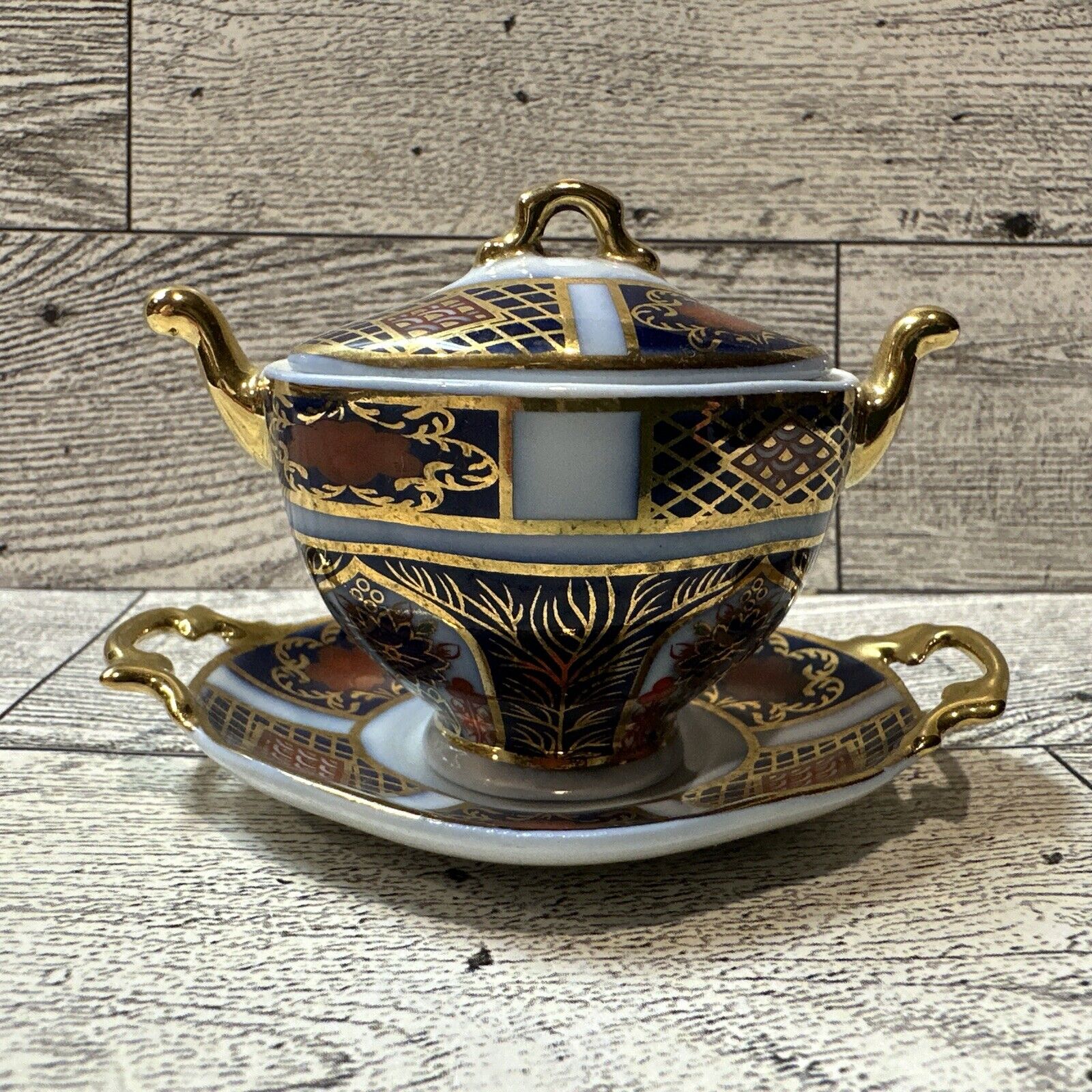 OCC & Company Porcelain Lidded Pot Roselle Staffordshire England 3.25x2” Vintage