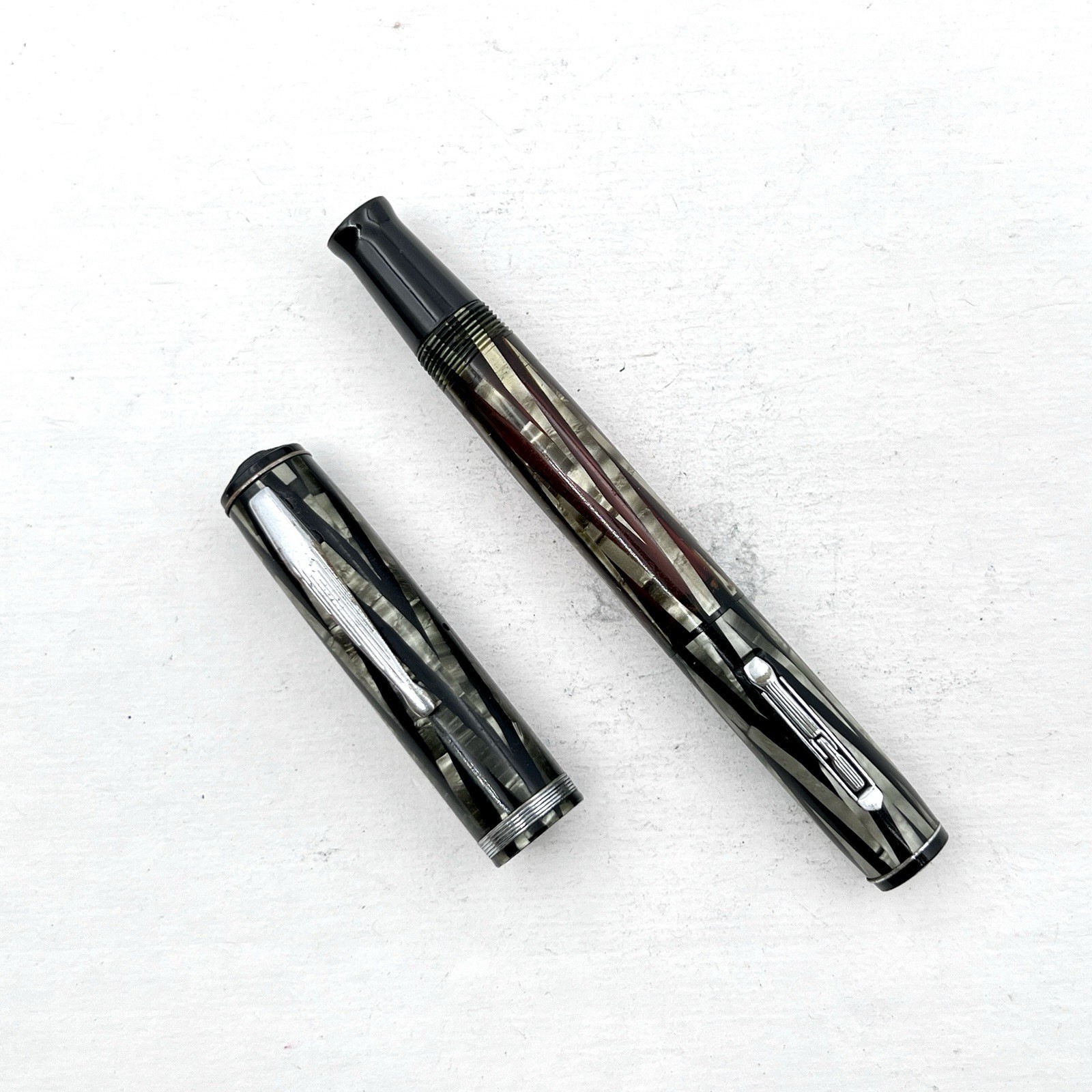 VTG Waterman Ink-Vue Lever Fountain Pen Silver Ray (No Nib) AS IS VTG Waterman Ink-Vue Lever Fountain Pen Silver Ray (No Nib) AS IS