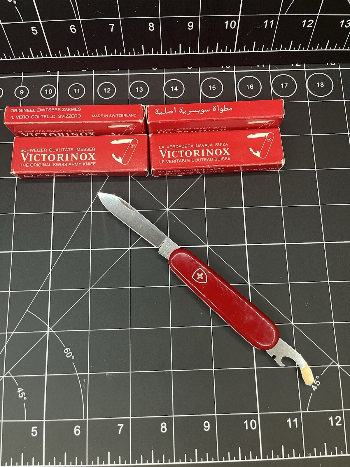 1 Vintage Victorinox Sentinel 84mm Swiss Army Knife (1986–1990) Sealed Rare