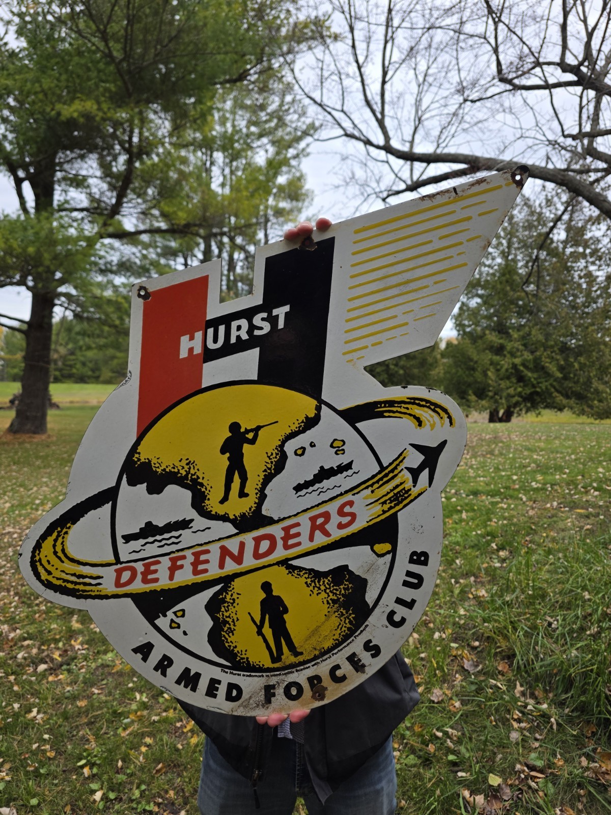 HUGE VINTAGE HURST ARMED FORCES CLUB DEFENDERS PORCELAIN SIGN 24" X 24" HUGE VINTAGE HURST ARMED FORCES CLUB DEFENDERS PORCELAIN SIGN 24" X 24"