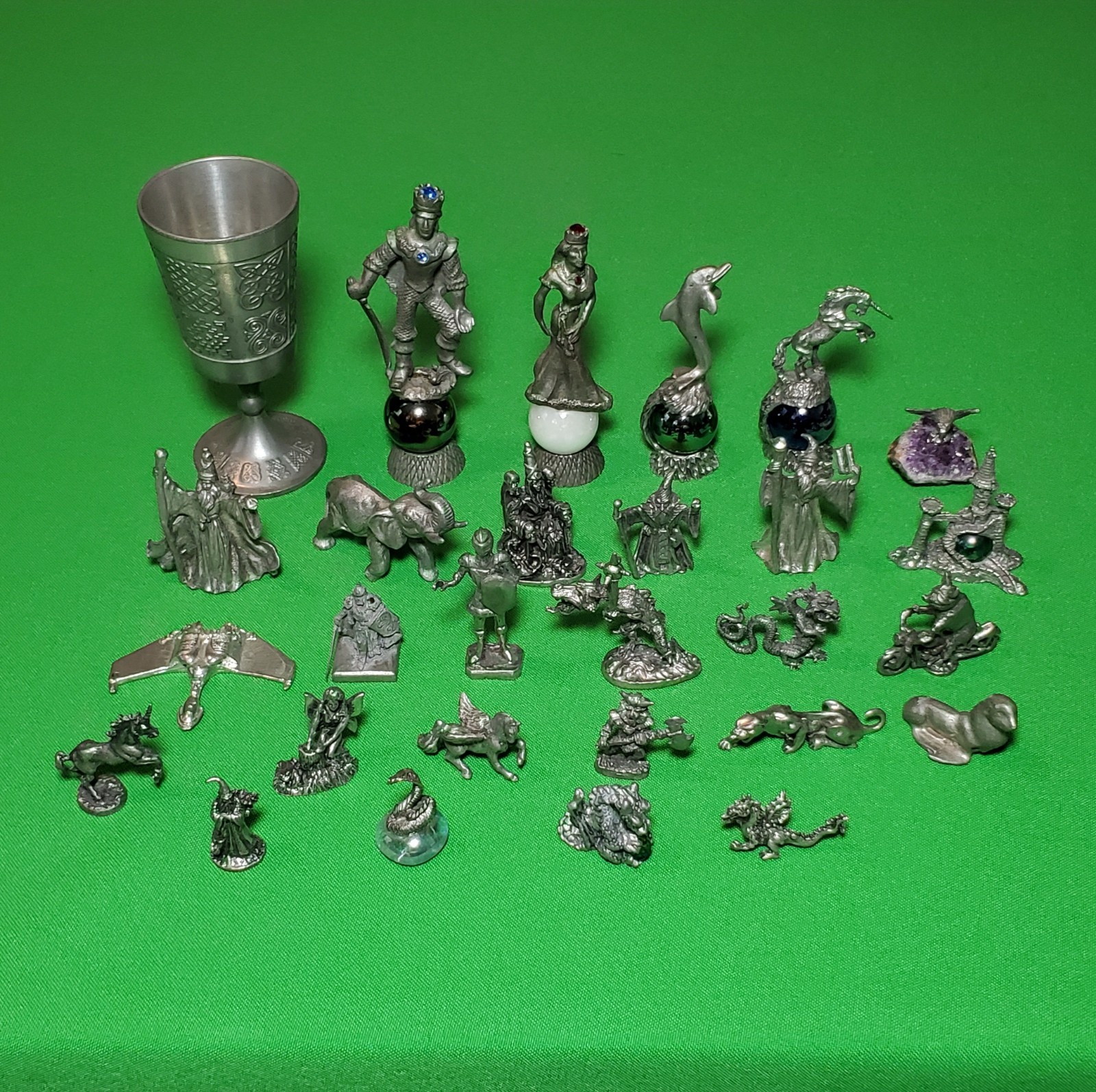 Lot 28 Pewter Figures Mullingar Goblet King Queen Knight Castle Wizards Dragons+ Lot 28 Pewter Figures Mullingar Goblet King Queen Knight Castle Wizards Dragons+