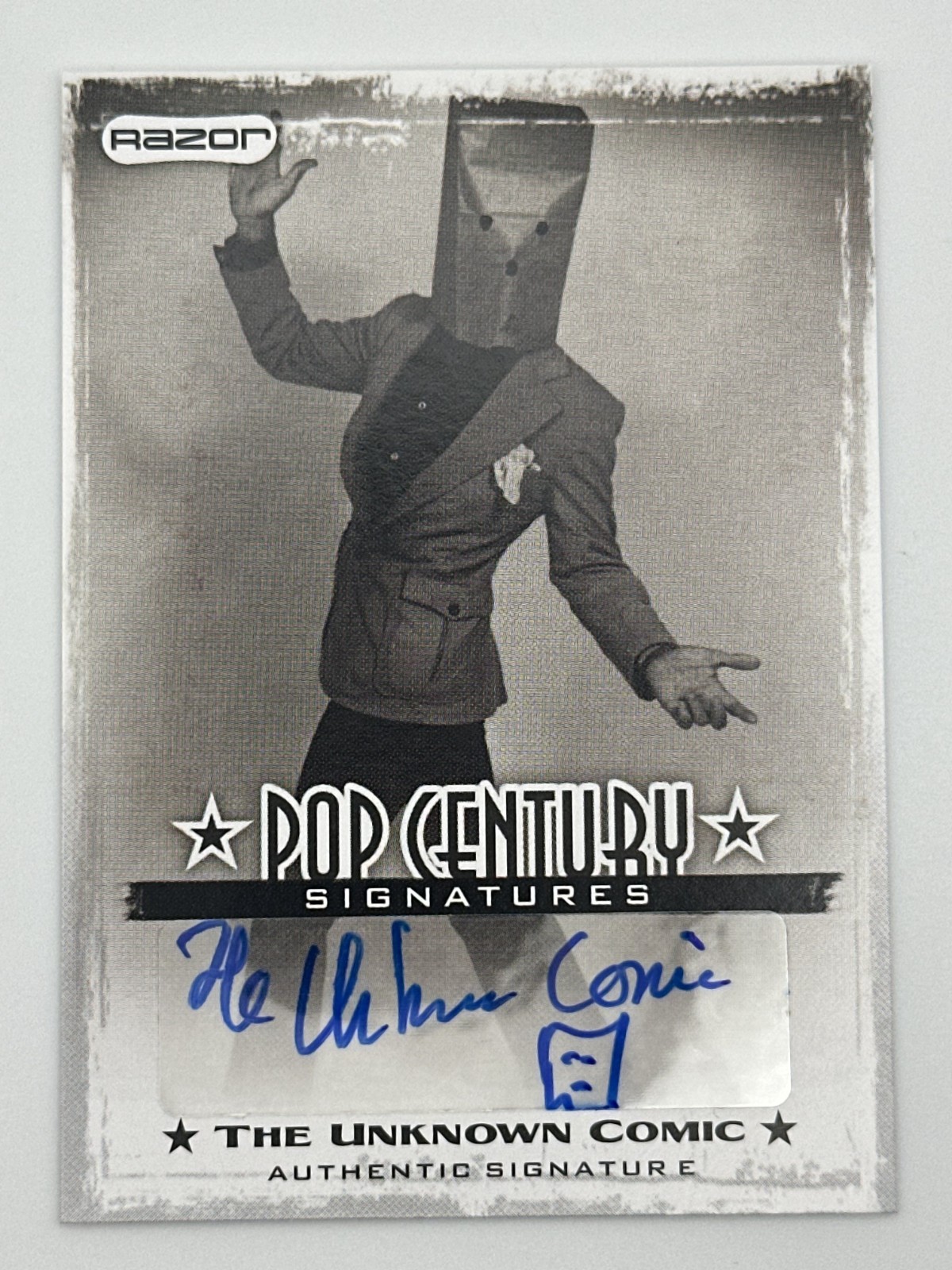 2010 RAZOR POP CENTURY THE UNKNOWN COMIC #AU-TUC POP CENTURY SIGNATURES 2010 RAZOR POP CENTURY THE UNKNOWN COMIC #AU-TUC POP CENTURY SIGNATURES