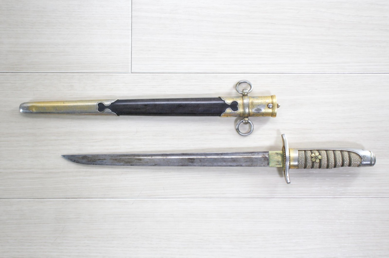 Rare Early Imperial Japanese Forestry Official Dirk Dagger Rayskin Scabbard P35 Rare Early Imperial Japanese Forestry Official Dirk Dagger Rayskin Scabbard P35