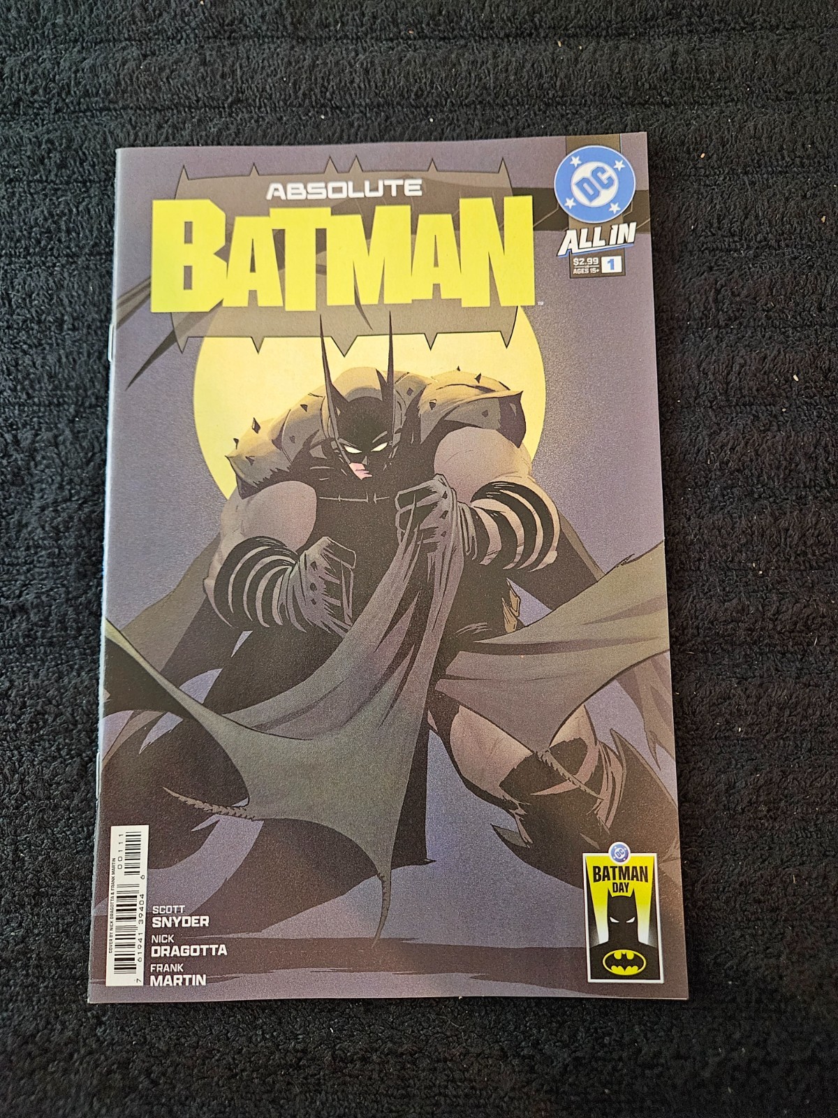 2025 DC COMICS ABSOLUTE BATMAN #1 BATMAN DAY SPECIAL VFNM/NM- SCOTT SNYDER 2025 DC COMICS ABSOLUTE BATMAN #1 BATMAN DAY SPECIAL VFNM/NM- SCOTT SNYDER