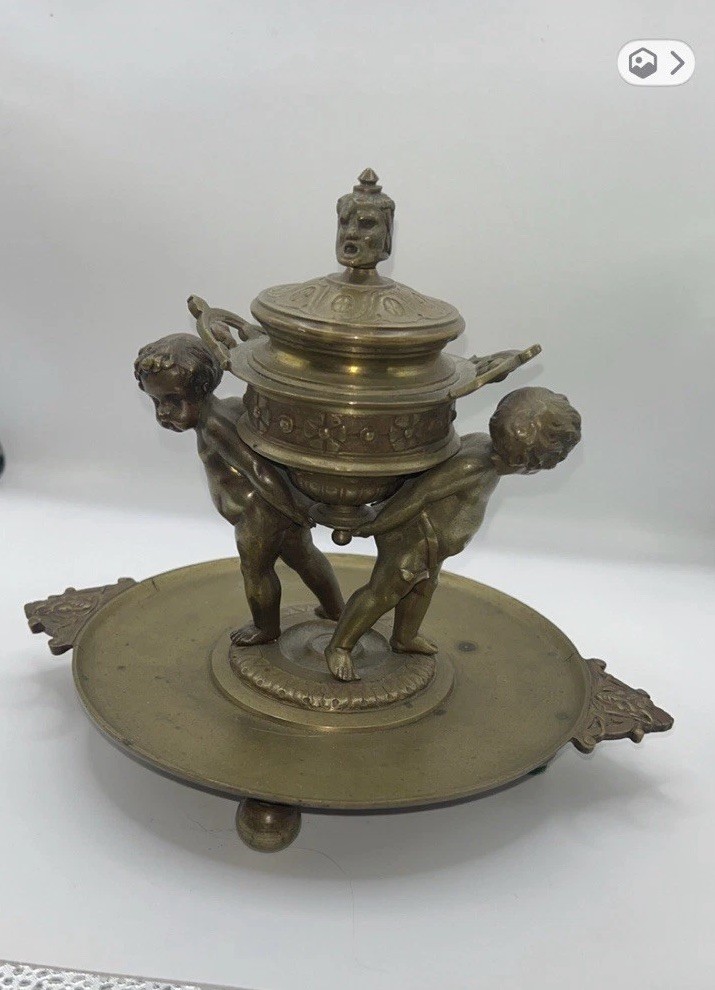 Antique Magnificent 19thCentury Bronze Desk InkwellSupported By 2 Cherubs