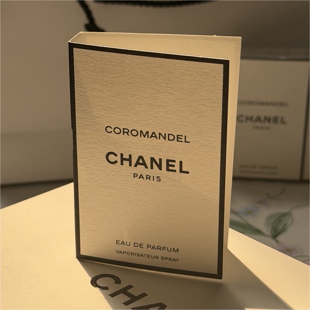 CHANEL Les Exclusifs Coromandel Eau de Parfum Mini Spray Sample CHANEL Les Exclusifs Coromandel Eau de Parfum Mini Spray Sample