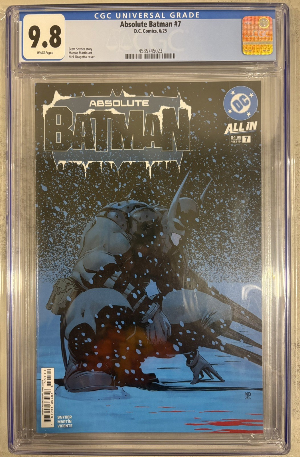 DC Comics Absolute Batman #7 CGC 9.8 Nick Dragotta 1st Print Key Issue NM/Mint DC Comics Absolute Batman #7 CGC 9.8 Nick Dragotta 1st Print Key Issue NM/Mint