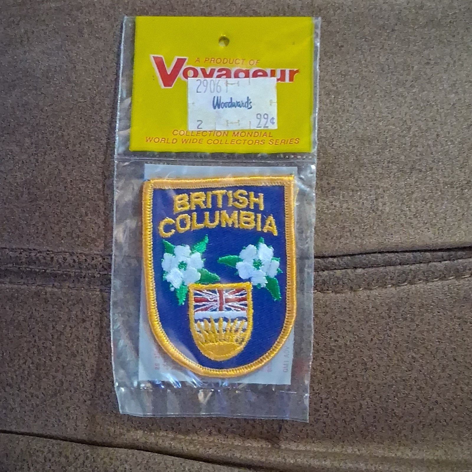 Vintage British Columbia Coat Of Arms Shield Flag Canada Patch Travel Souvenir Vintage British Columbia Coat Of Arms Shield Flag Canada Patch Travel Souvenir