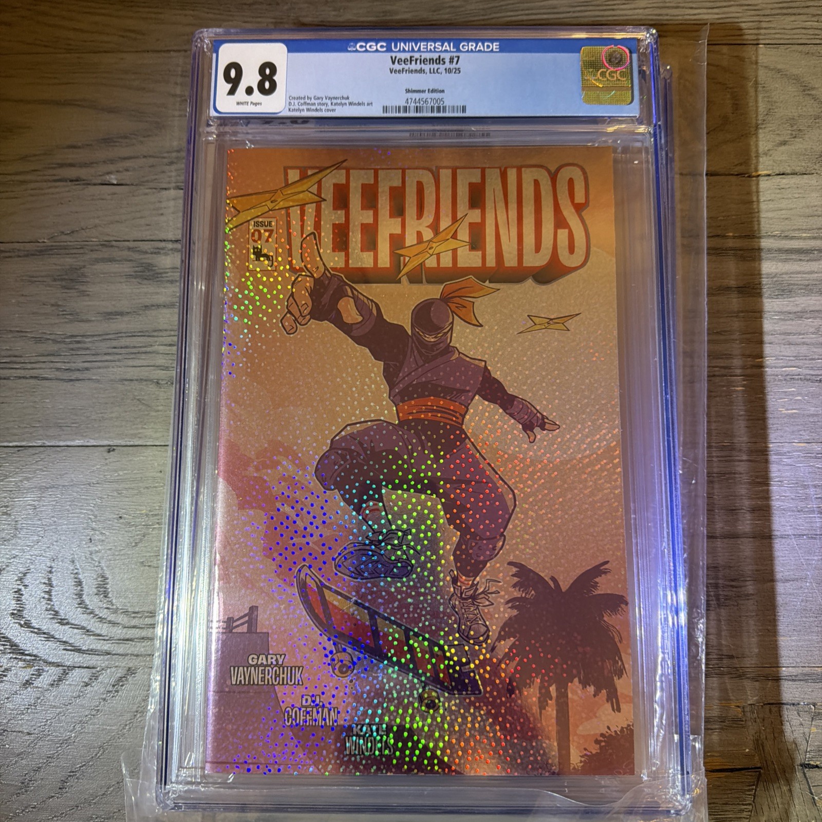 2025 VeeFriends #7 Ninja  Comic Shimmer SP Variant /299 CGC 9.8