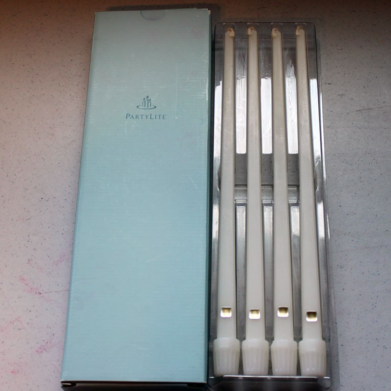NOS Retired PartyLite 14" Ivory Dinner Candles Tapers Unscented U1411 NOS Retired PartyLite 14" Ivory Dinner Candles Tapers Unscented U1411