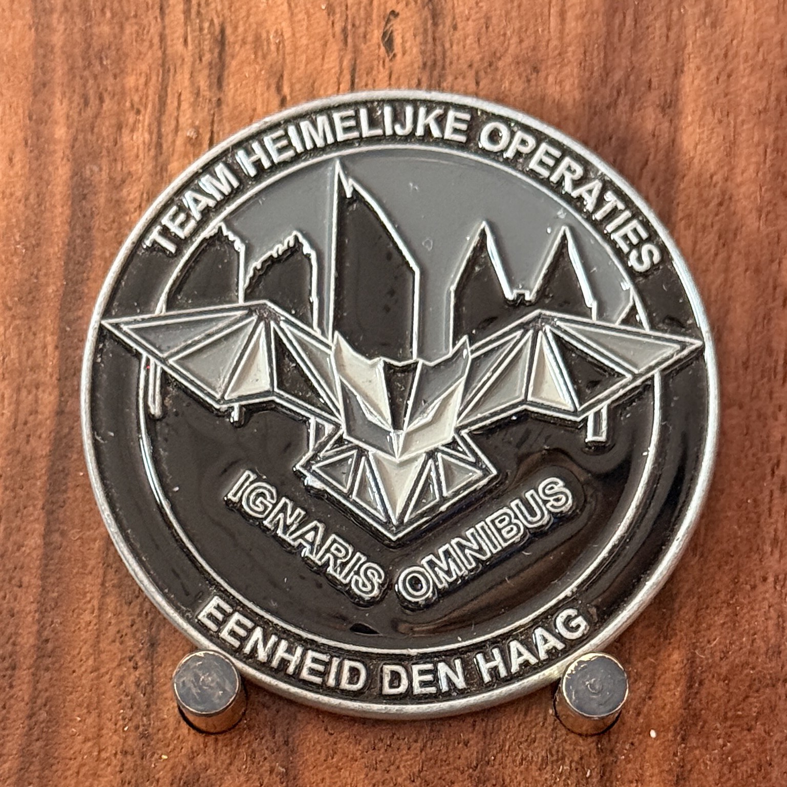 The Hague Police Special Operations Owl Emblem Challenge Coin 1#48 The Hague Police Special Operations Owl Emblem Challenge Coin 1#48