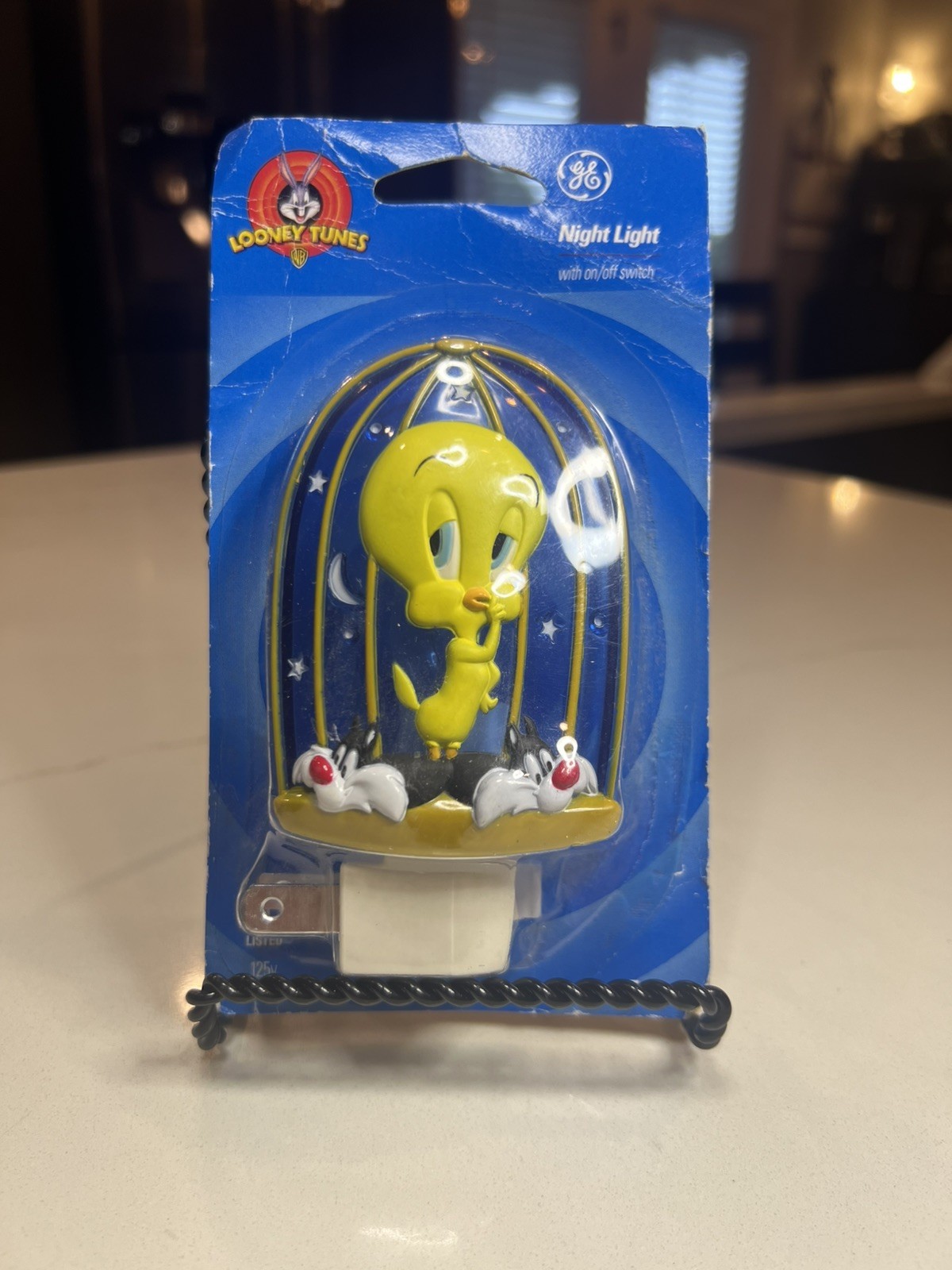Vintage 2000 - Tweety Bird & Sylvester the Cat In Cage Looney Tunes Night Light Vintage 2000 - Tweety Bird & Sylvester the Cat In Cage Looney Tunes Night Light