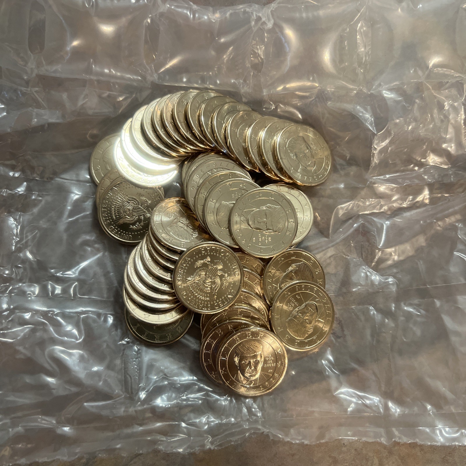 LOT OF 10 - 2026 Semiquincentennial President Donald Trump $1 Coin x10 LOT OF 10 - 2026 Semiquincentennial President Donald Trump $1 Coin x10