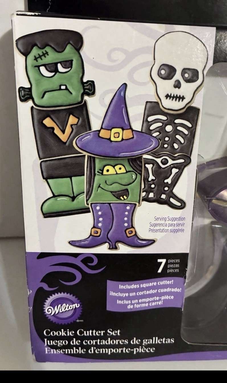 Wilton Halloween Cookie Cutters 7 pc Set Build-A-Witch Skeleton Frankenstein NEW Wilton Halloween Cookie Cutters 7 pc Set Build-A-Witch Skeleton Frankenstein NEW