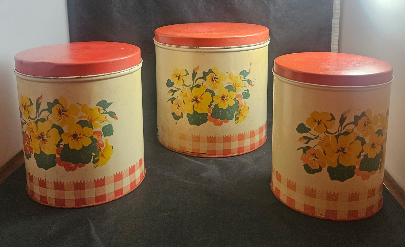 Vintage Tin Nesting Canister Set of 3 Red Gingham 1940s 195os Cottagecore Vintage Tin Nesting Canister Set of 3 Red Gingham 1940s 195os Cottagecore
