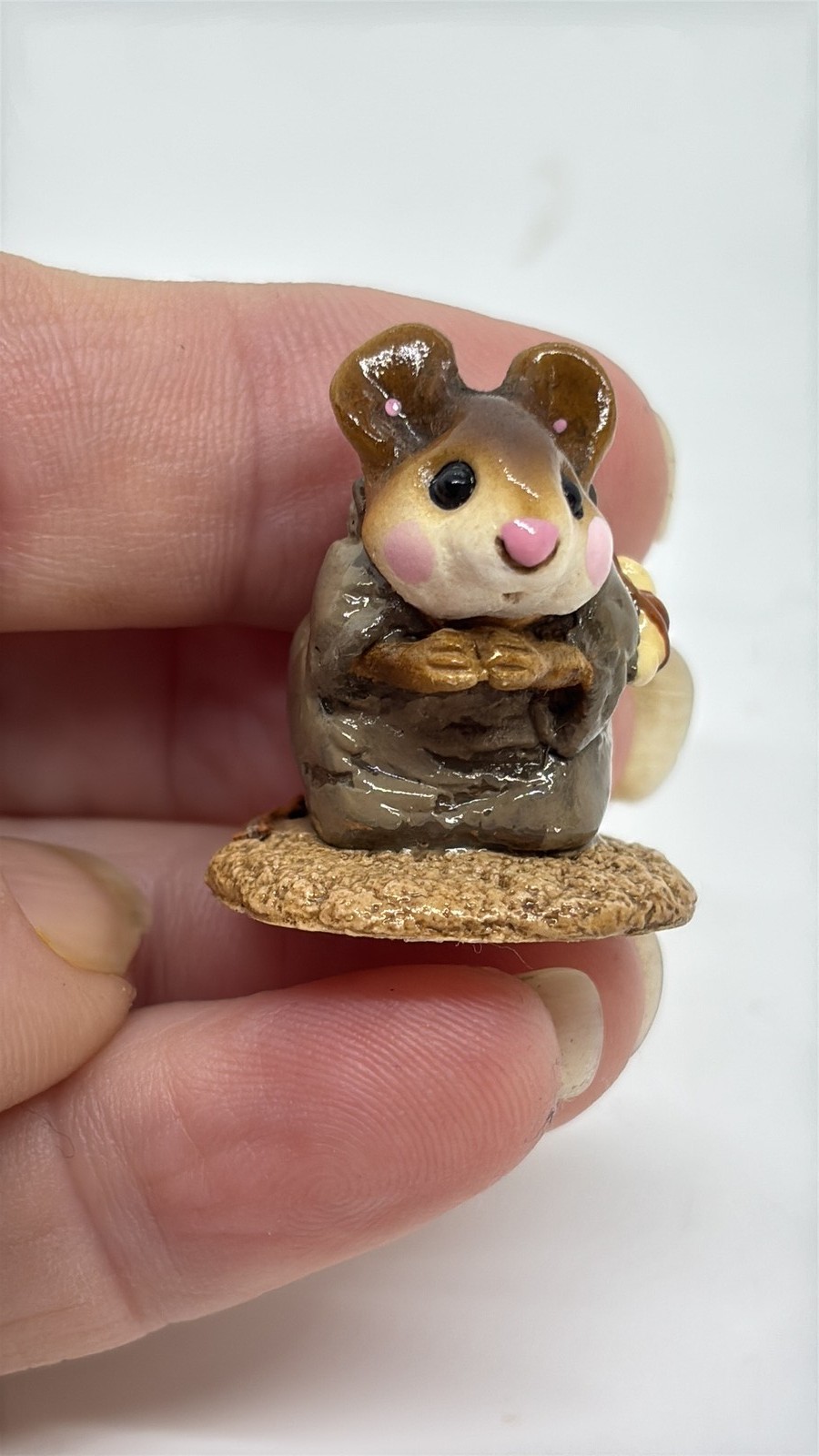 Vintage 1985 Annette Petersen Wee Forest Folk Miniature Mouse Figurine