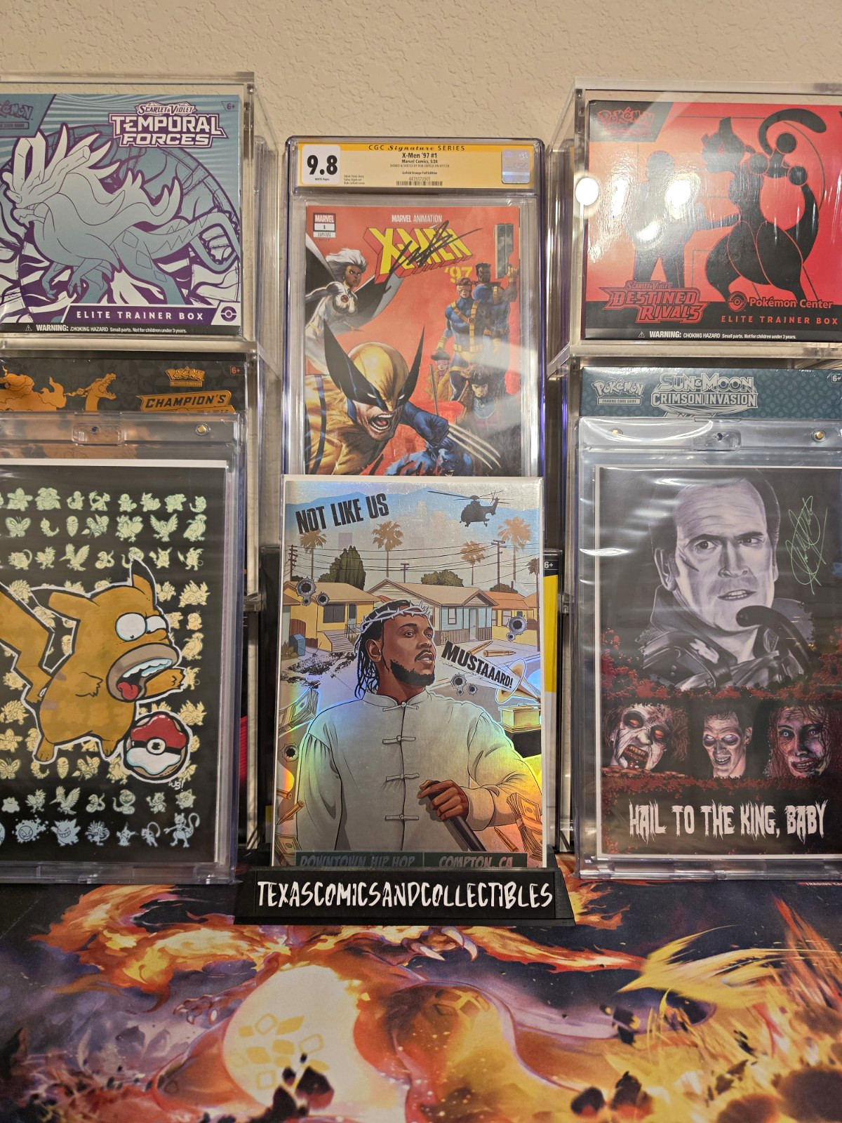Downtown #8 Chrome Foil Karych MegaCon Exclusive Downtown #8 Chrome Foil Karych MegaCon Exclusive