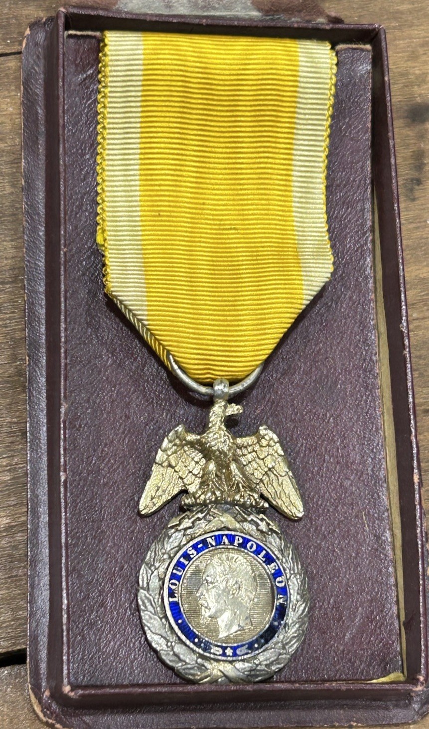 France Medaille Militaire - 2nd Empire Period 1852-1870 Medal W/ Original Box France Medaille Militaire - 2nd Empire Period 1852-1870 Medal W/ Original Box