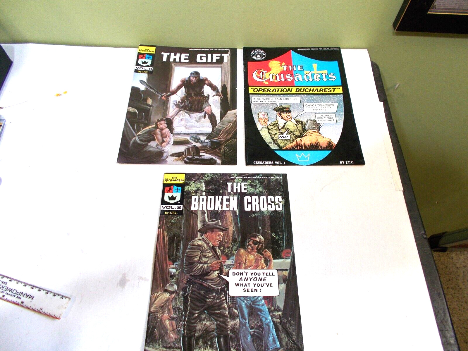 VINTAGE CRUSADERS LOT 3 issues including #1 Operation Bucharest