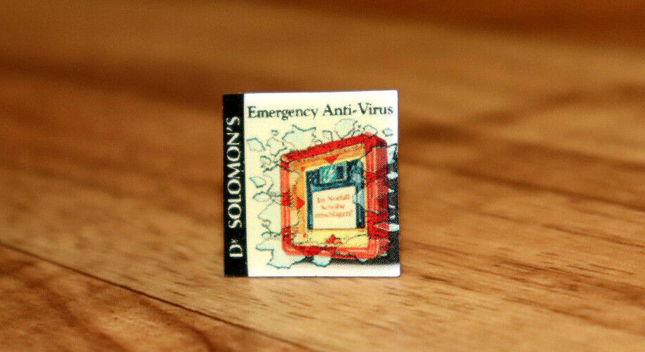 Dr Solomon\'s Antivirus Vintage Old Collectible Rare Promo Pin / Badge 