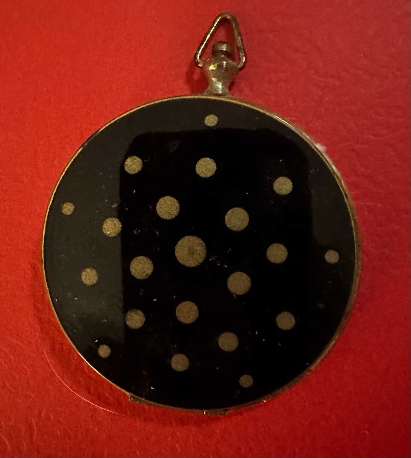 Vintage Gold Tone Polka Dot Round Powder Makeup Compact Mirror with Puff 2” Vintage Gold Tone Polka Dot Round Powder Makeup Compact Mirror with Puff 2”
