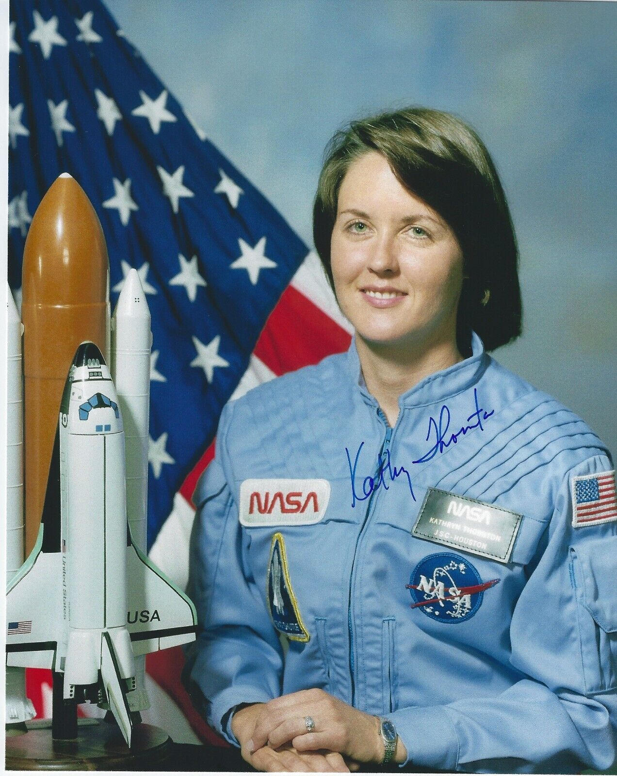 KATHRYN Kathy THORNTON Astronaut NASA Scientist Signed 8 x 10 Photo 