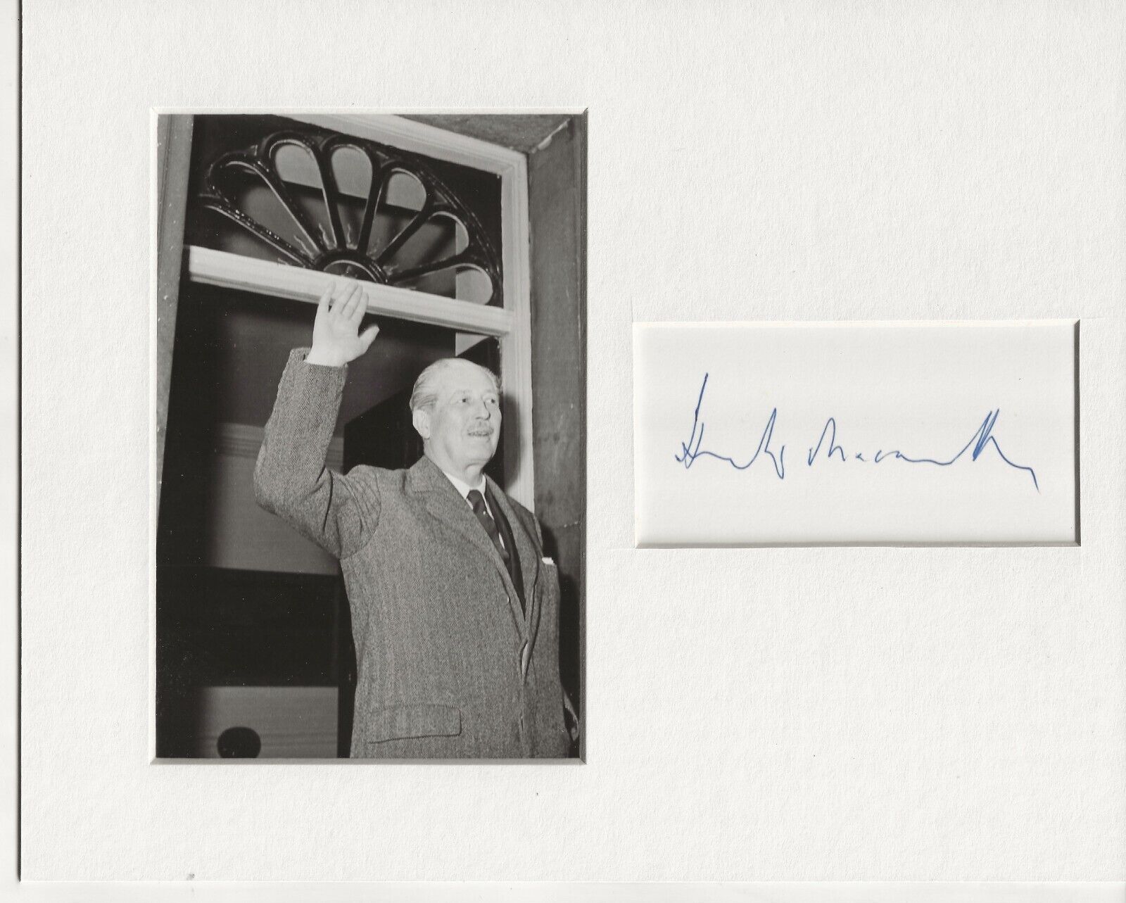 Harold Macmillan pm signed genuine authentic autograph signature UACC RD AFTAL