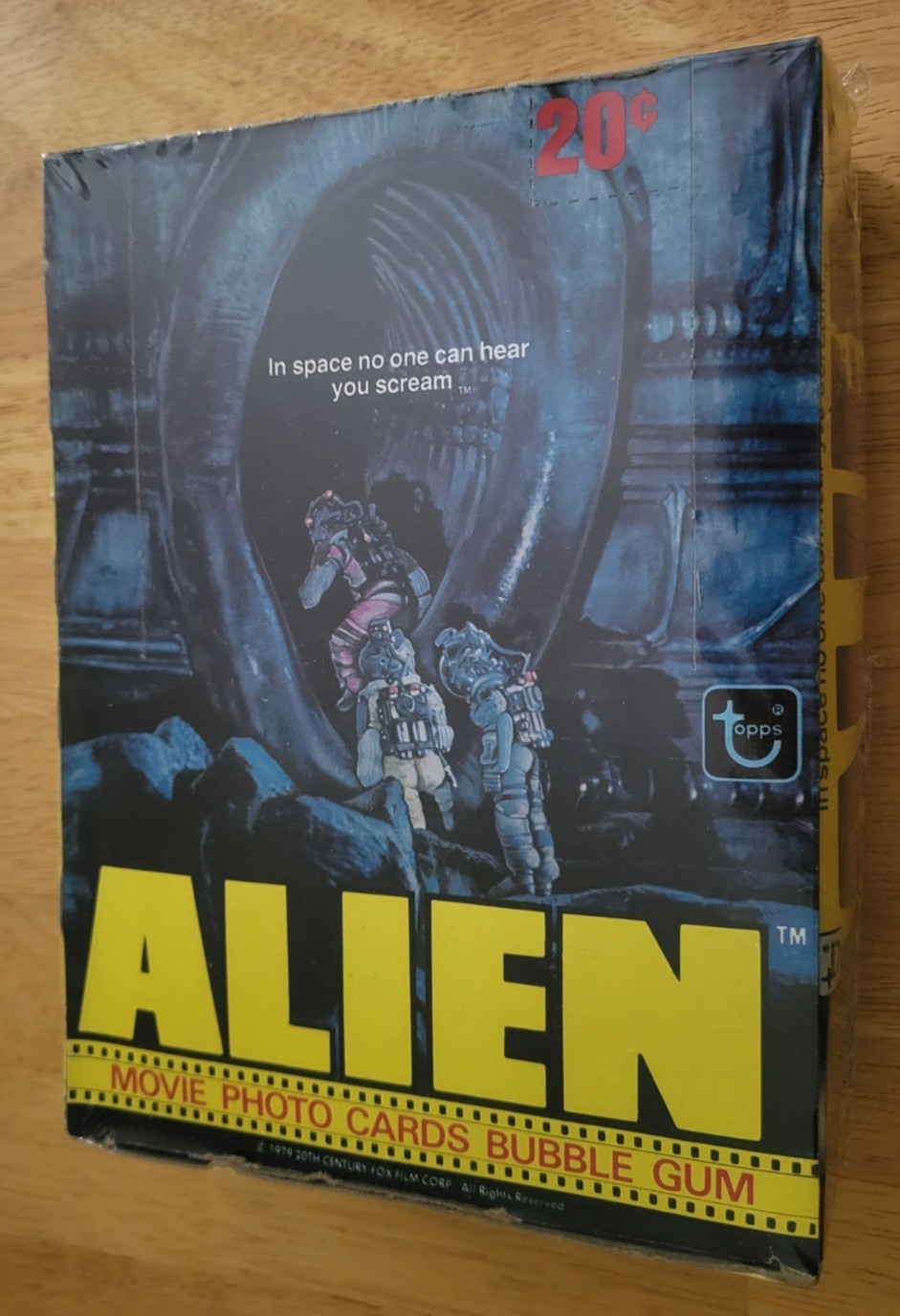 1979 Topps Alien Movie Photo Cards FULL WAX BOX 36 Packs FACTORY SEALED Vintage 1979 Topps Alien Movie Photo Cards FULL WAX BOX 36 Packs FACTORY SEALED Vintage