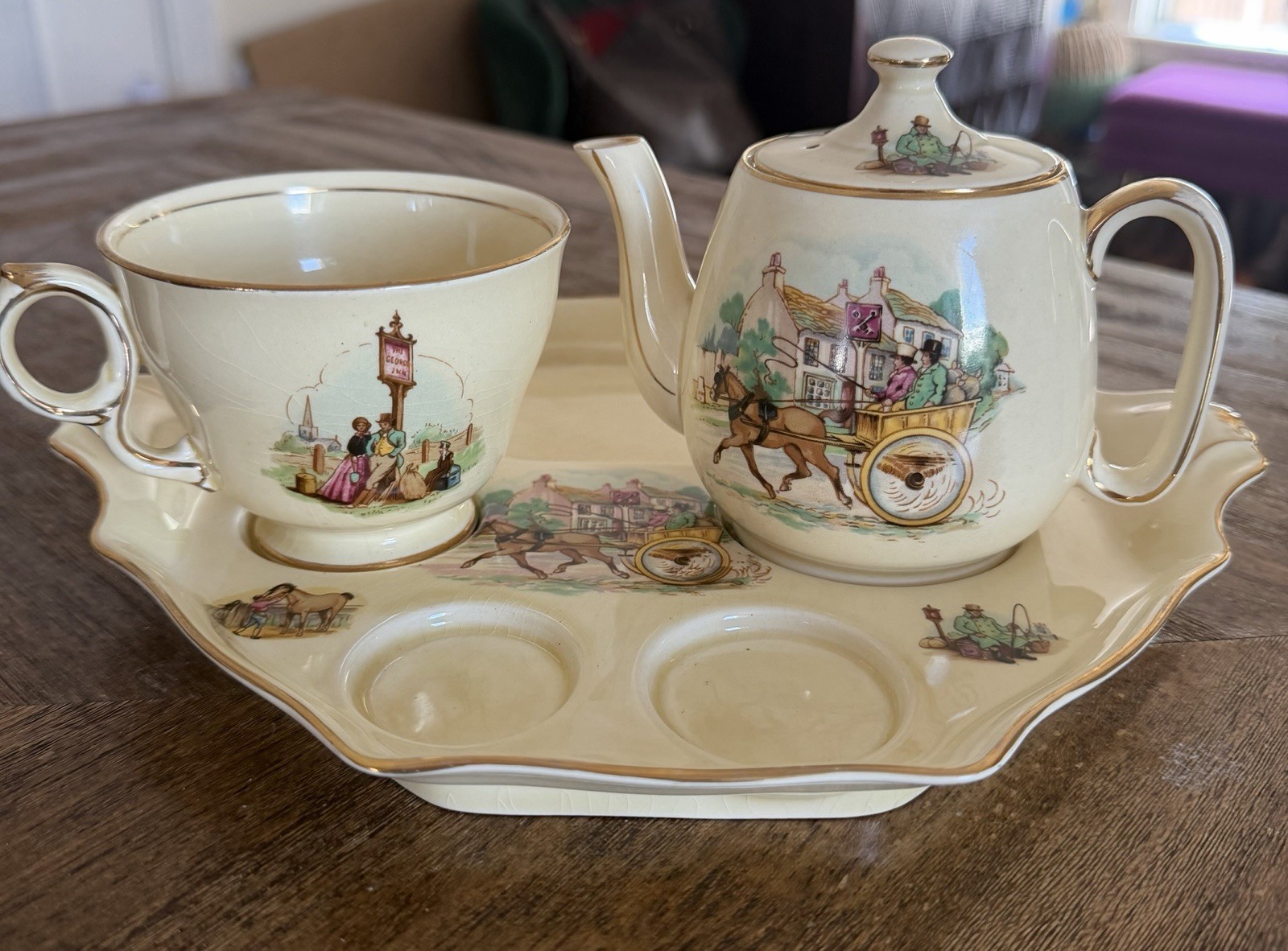 Vintage Royal Winton Grimwades ‘Coaching Scene’ Partial Breakfast Tea Set Vintage Royal Winton Grimwades ‘Coaching Scene’ Partial Breakfast Tea Set