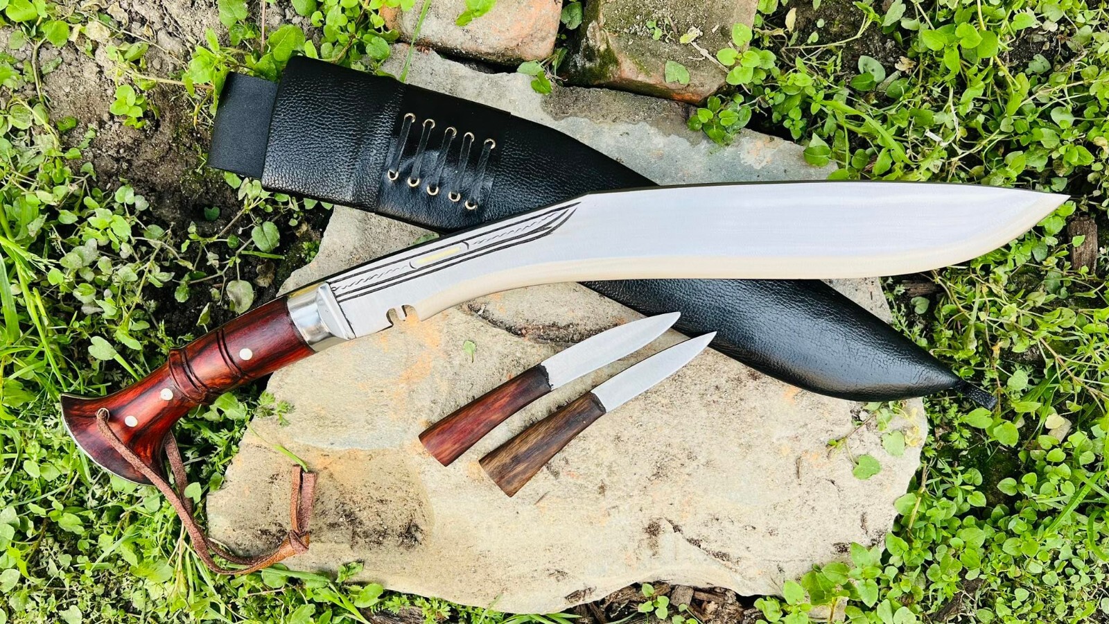 EGKH-15 Inch Sirupate Kukri Nepal Most Wanted Khukuri-Full Tang-light work EGKH-15 Inch Sirupate Kukri Nepal Most Wanted Khukuri-Full Tang-light work