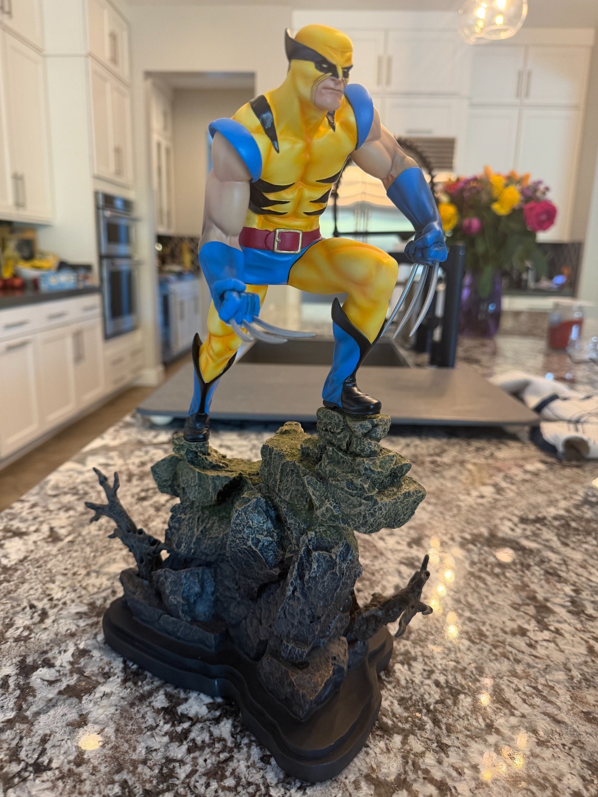 Bowen Designs Wolverine Original Version X-Men Statue Marvel #42/350 w/ Box Bowen Designs Wolverine Original Version X-Men Statue Marvel #42/350 w/ Box