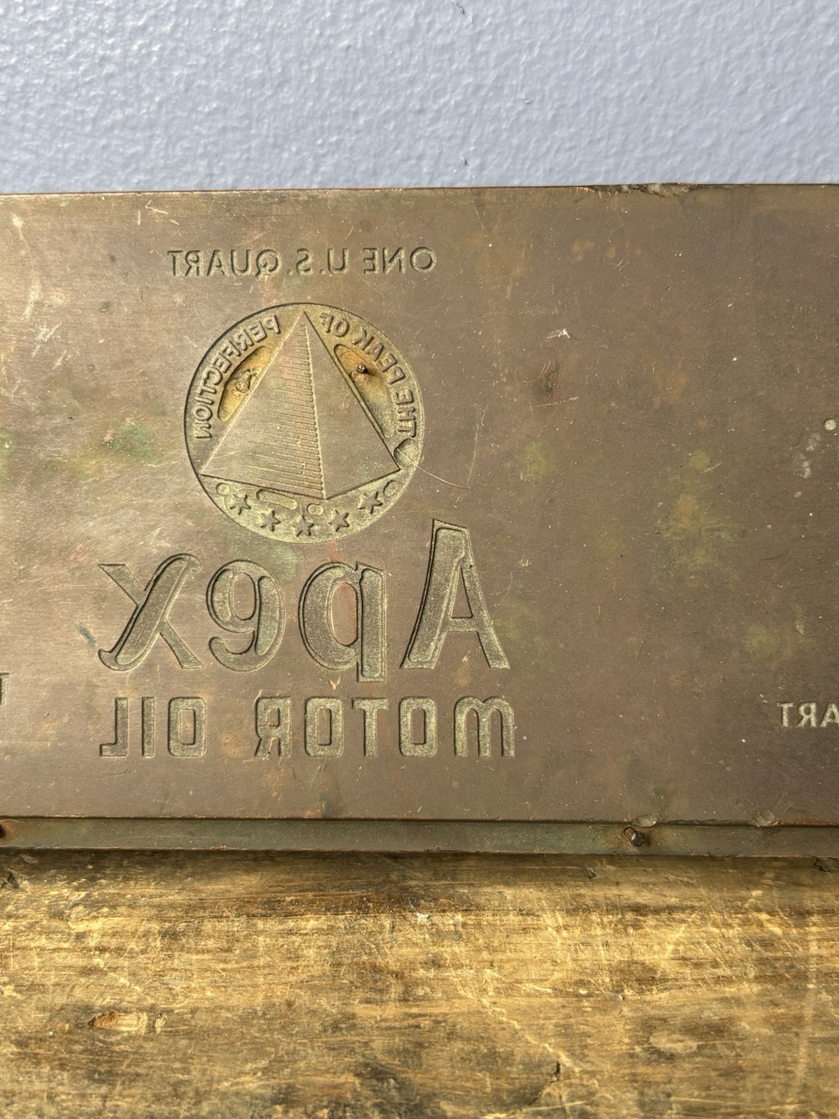 Antique RARE Bison Oil Co APEX Motor Oil Can Skin Print Block Advertising Sign Antique RARE Bison Oil Co APEX Motor Oil Can Skin Print Block Advertising Sign