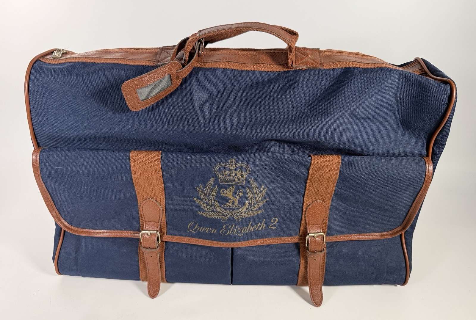 Vintage Pullman Queen Elizabeth 2 Carry On Bag Cunard Cruise Line Travel Luggage Vintage Pullman Queen Elizabeth 2 Carry On Bag Cunard Cruise Line Travel Luggage