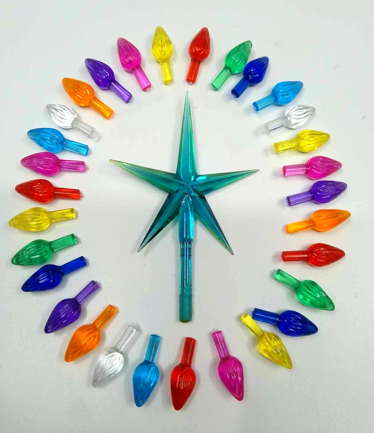 Vintage Ceramic Christmas Tree Bulbs, Aurora Aqua Star & 30 Med Twist Lights Vintage Ceramic Christmas Tree Bulbs, Aurora Aqua Star & 30 Med Twist Lights