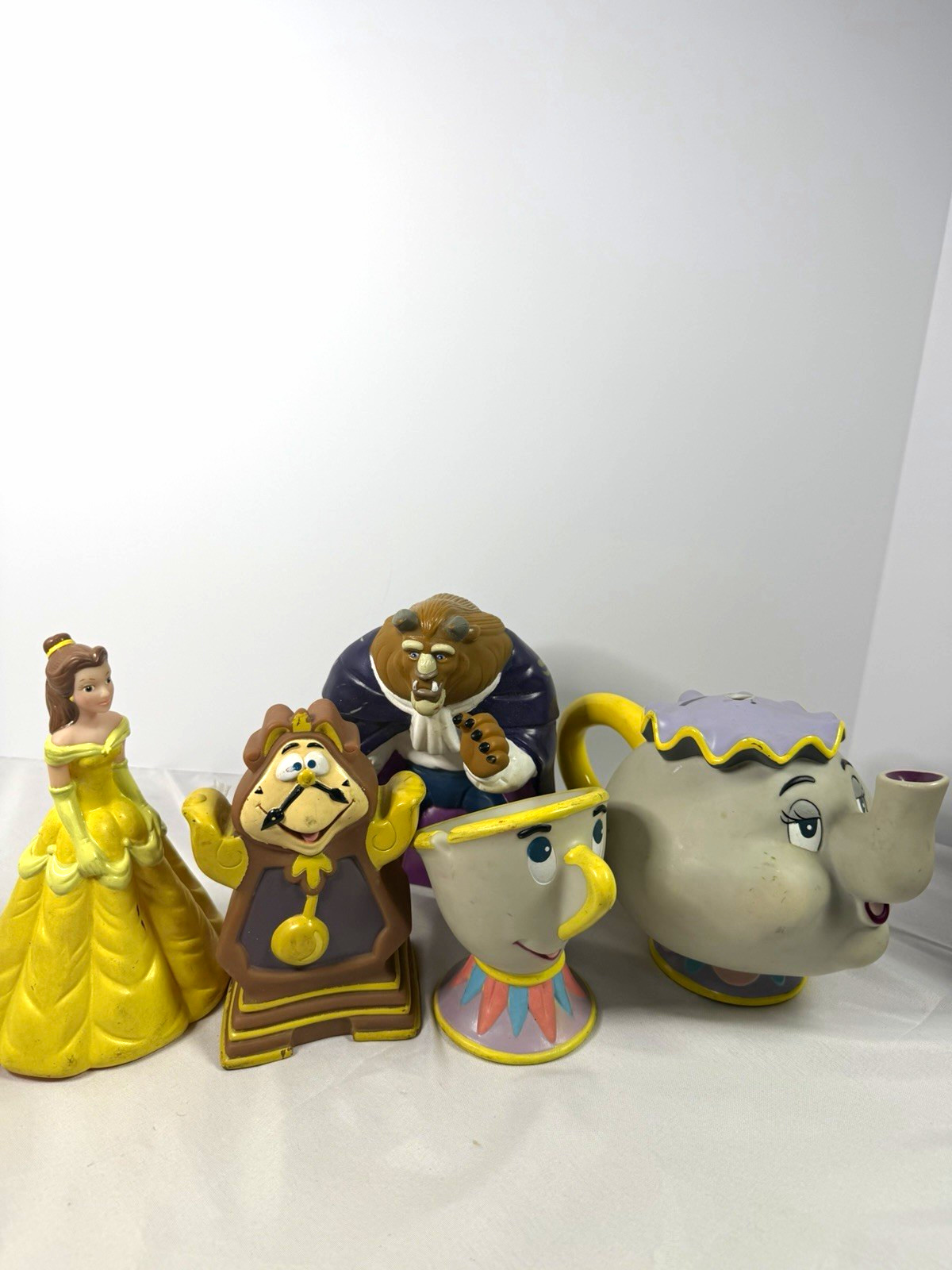 Vintage 1992 Disney Beauty And The Beast Pizza Hut Puppet Complete 4 Set & Bank Vintage 1992 Disney Beauty And The Beast Pizza Hut Puppet Complete 4 Set & Bank