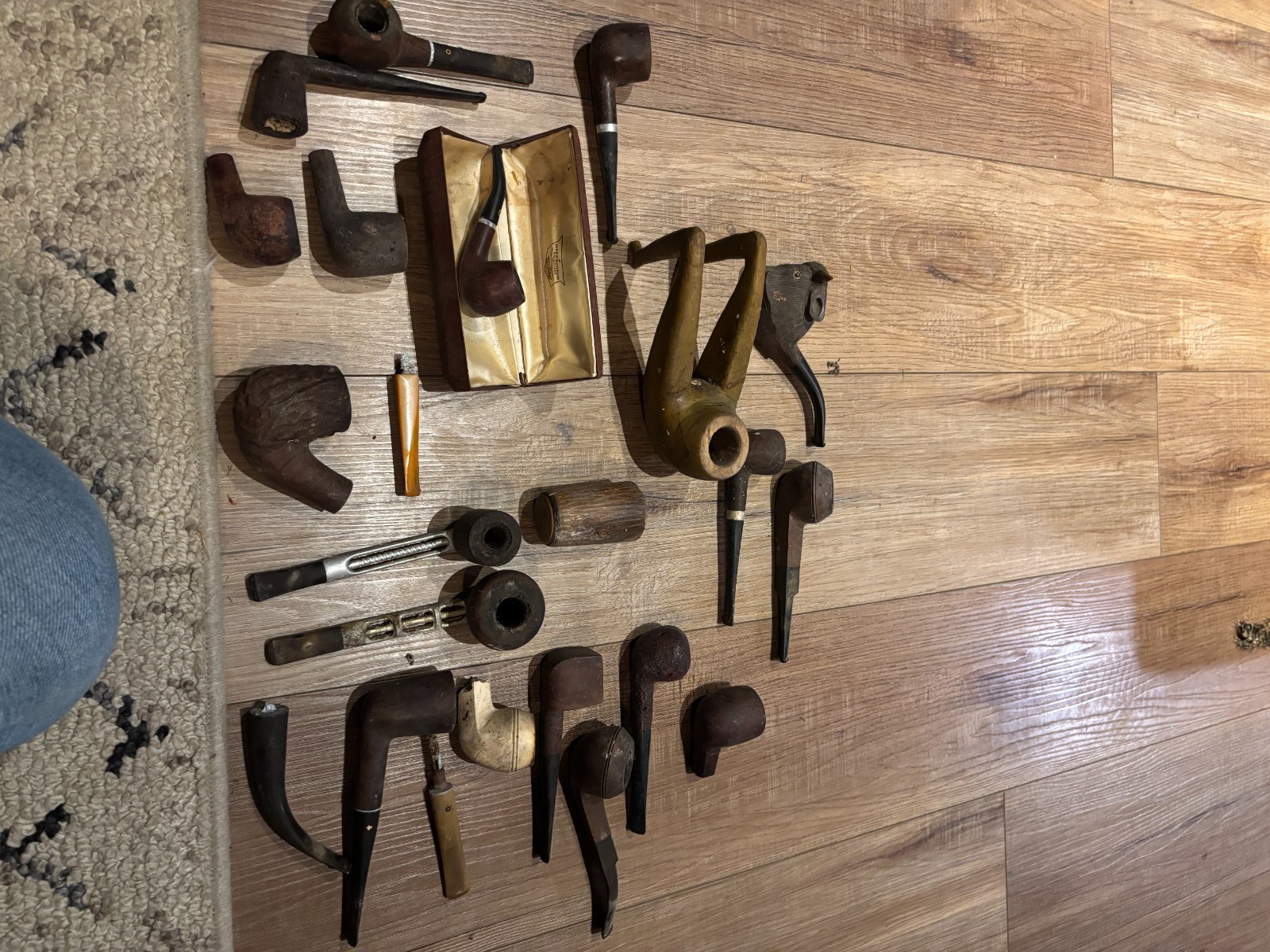Vintage Estate Smoking Pipe Lot Falcon Meerschaum Briar Carved Pipes Cabin Find Vintage Estate Smoking Pipe Lot Falcon Meerschaum Briar Carved Pipes Cabin Find