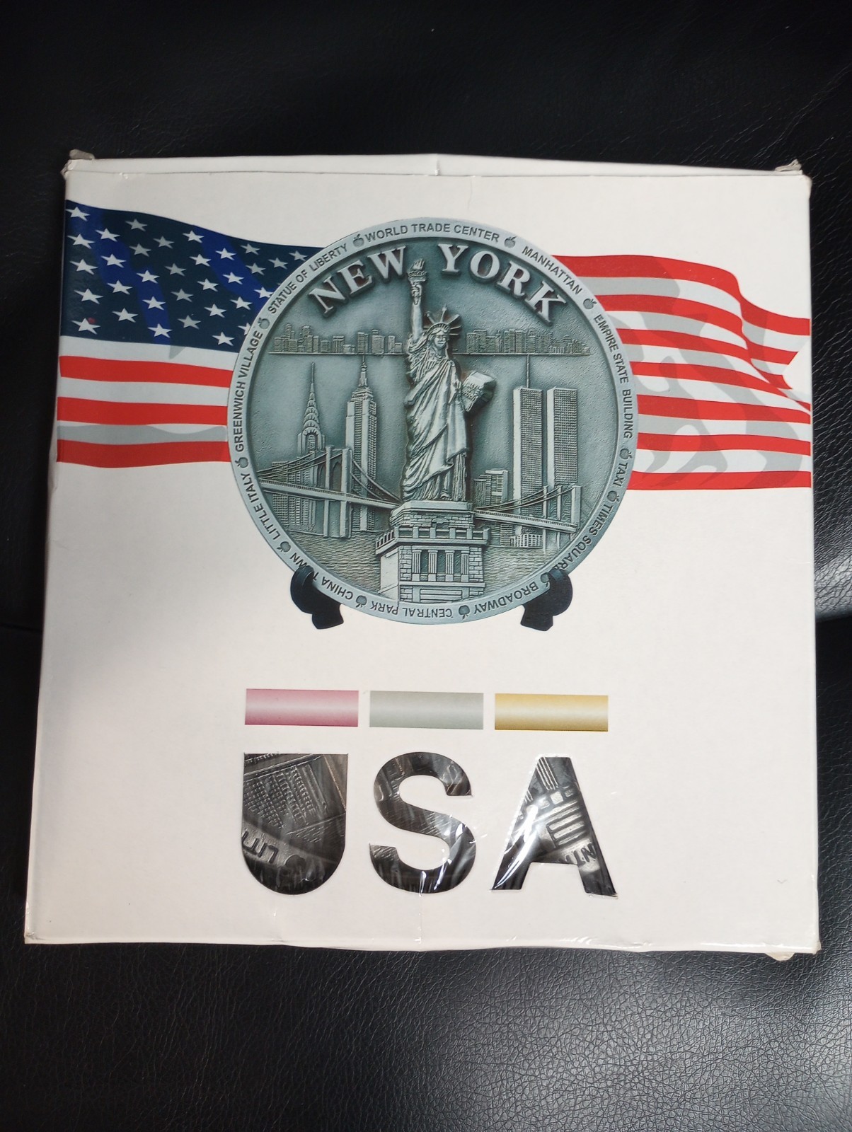 Vintage Pre 9/11 NYC Metal Plate 8" Unused w/Box World Trade Center, Twin Towers