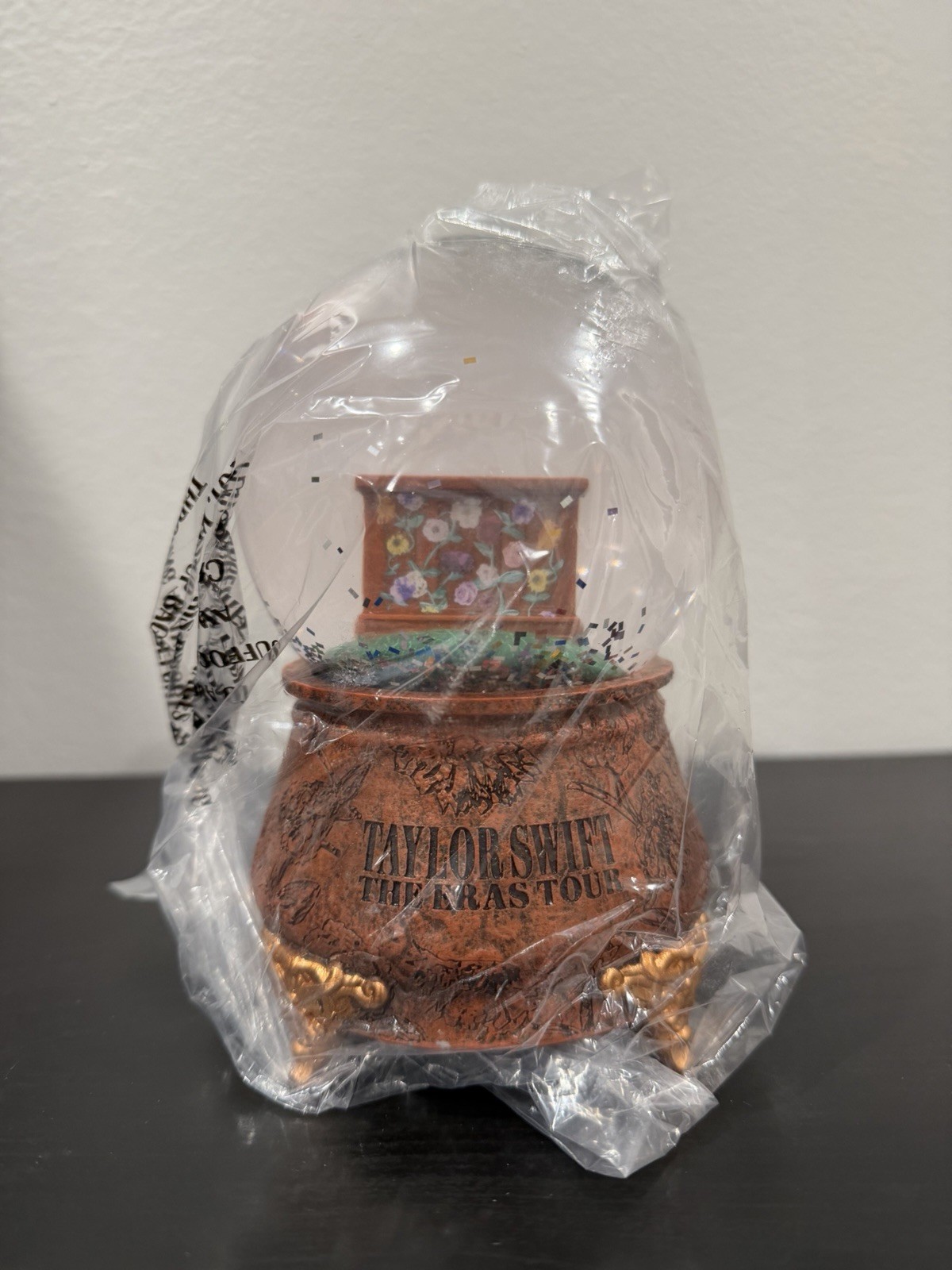 Taylor Swift THE ERAS TOUR Acoustic Piano Snow Globe - IN HAND - New - Taylor Swift THE ERAS TOUR Acoustic Piano Snow Globe - IN HAND - New -