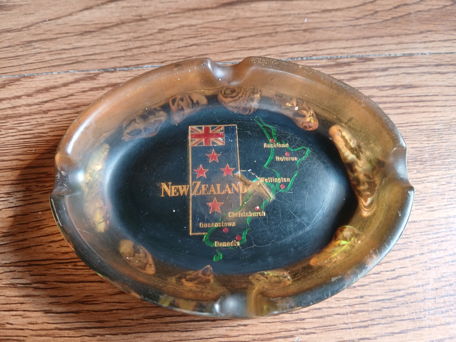 Rare vintage beautiful handmade ashtray of 70's made in New Zealand. Rare vintage beautiful handmade ashtray of 70's made in New Zealand.