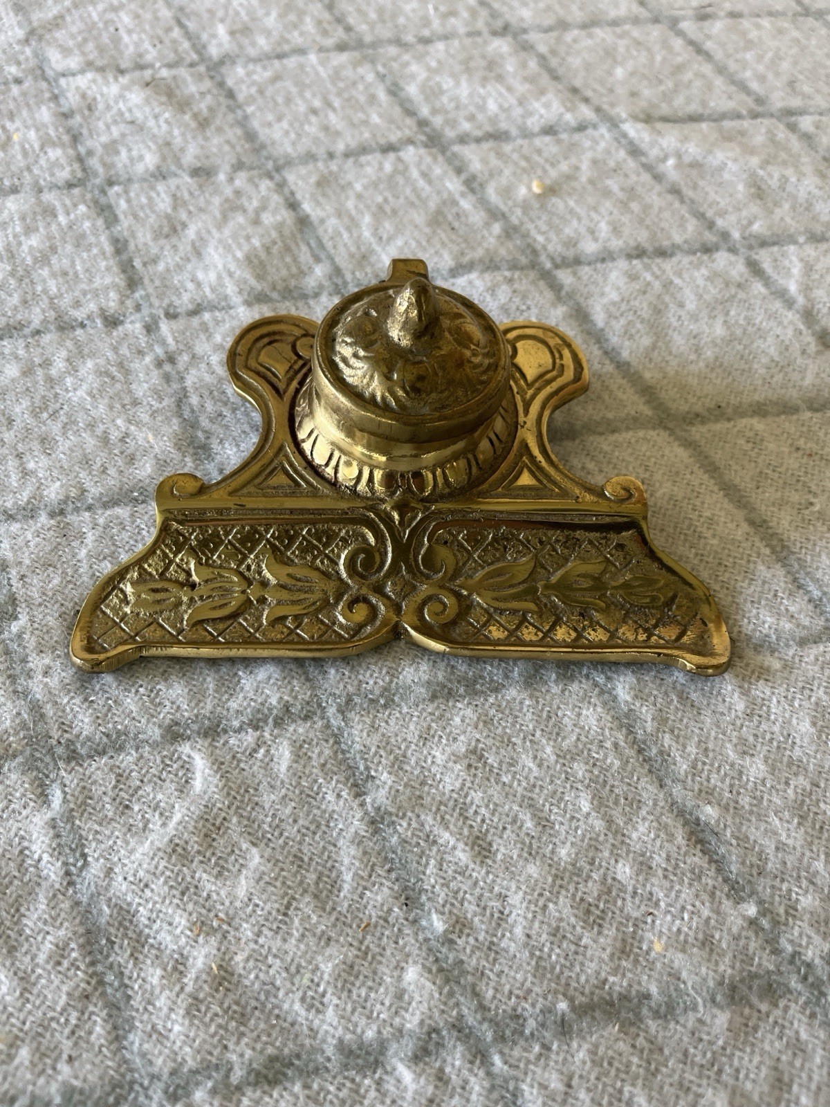 Antique Art Nouveau Cast Brass Ink Well Antique Art Nouveau Cast Brass Ink Well