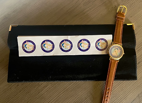 Disneyland 1st Annual Teddy Bear Classic Watch 1992 in Original Package RARE Disneyland 1st Annual Teddy Bear Classic Watch 1992 in Original Package RARE