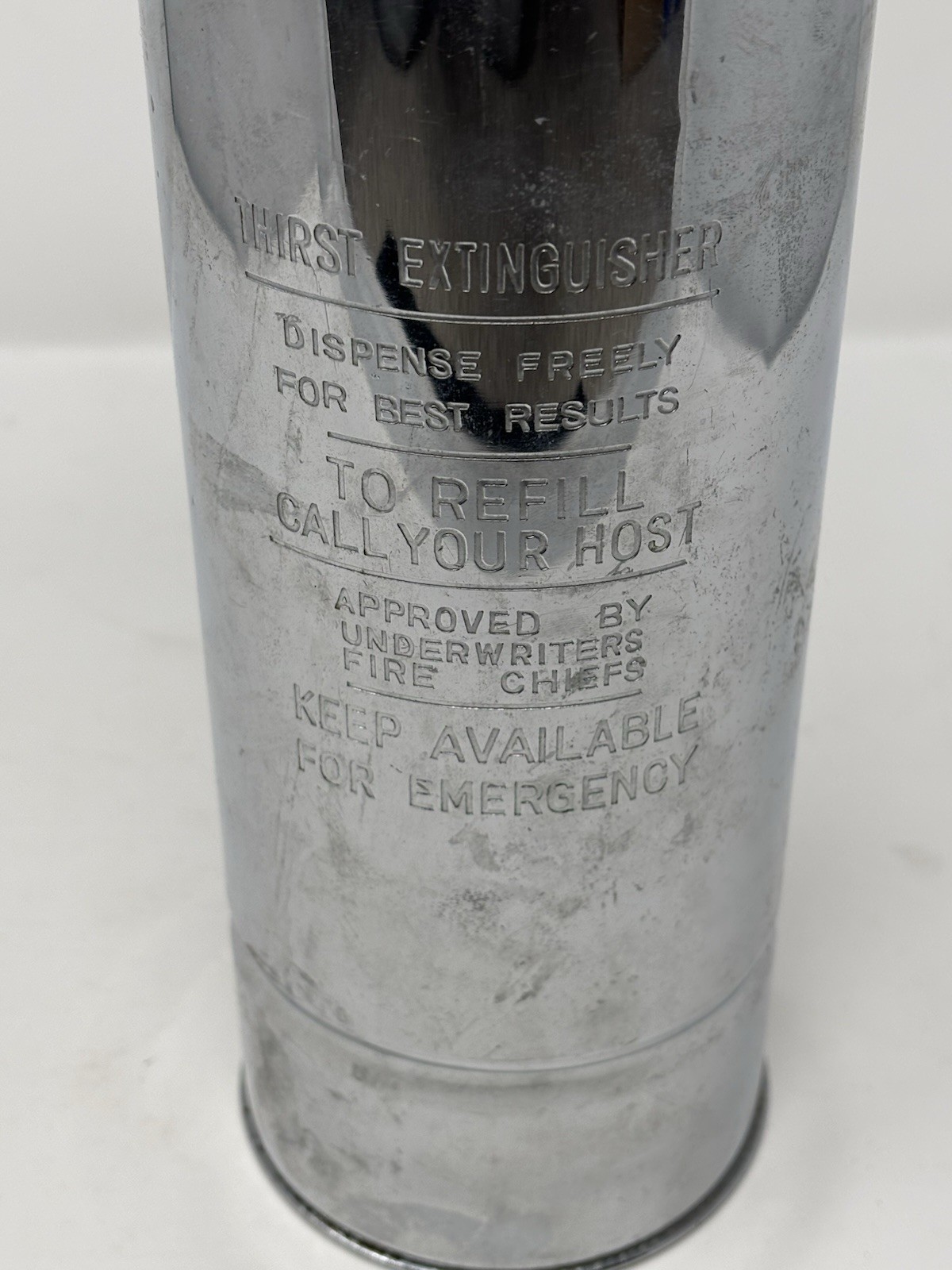 Vintage Mid-Century "Thirst Extinguisher" Musical Cocktail Shaker - Japan Vintage Mid-Century "Thirst Extinguisher" Musical Cocktail Shaker - Japan