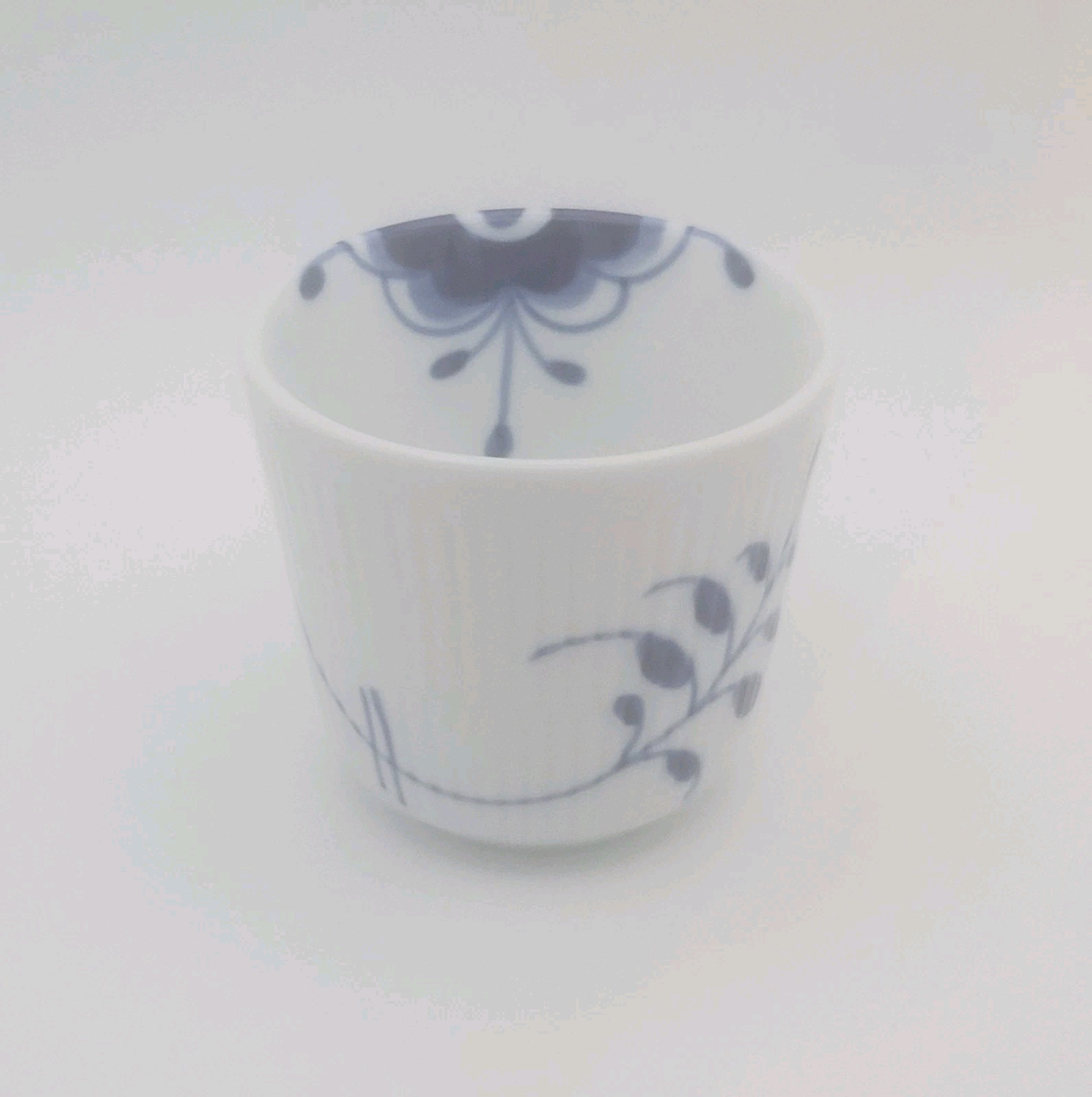 Royal Copenhagen Blue Fluted Mega Mug Thermal 26 CL 1017355