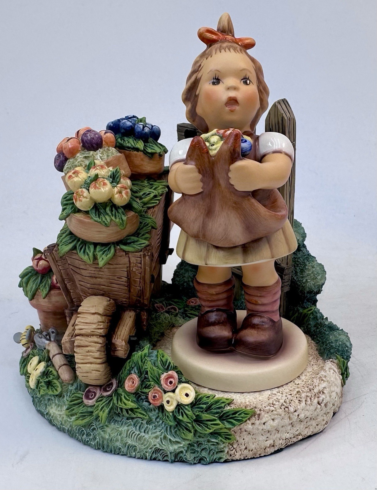 Goebel Hummel Figurine "WILL YOU BE MINE?" #573 2/0 TMK8 & 1036-d scape NO BOX Goebel Hummel Figurine "WILL YOU BE MINE?" #573 2/0 TMK8 & 1036-d scape NO BOX