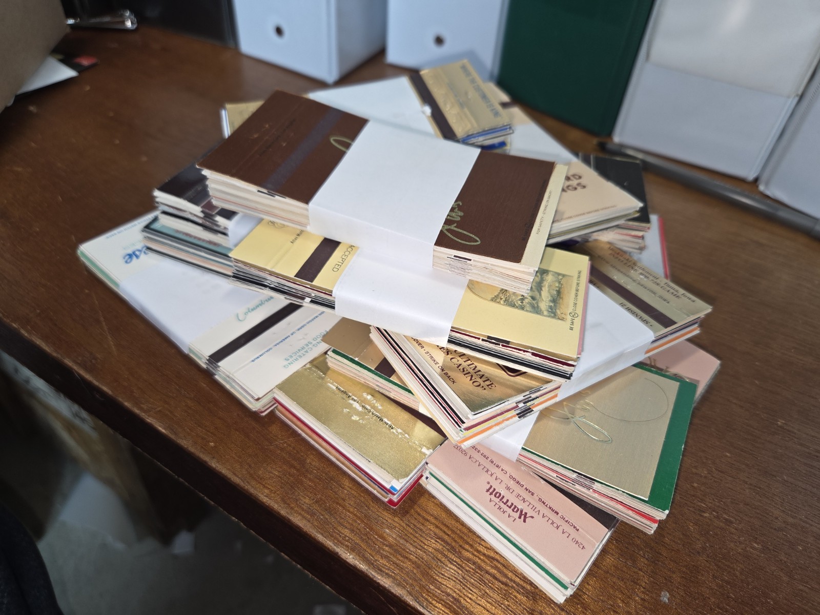 Lot of 50 Mixed Unstruck Matchbook Covers 30 Strike Shucked 1973+ Lot of 50 Mixed Unstruck Matchbook Covers 30 Strike Shucked 1973+