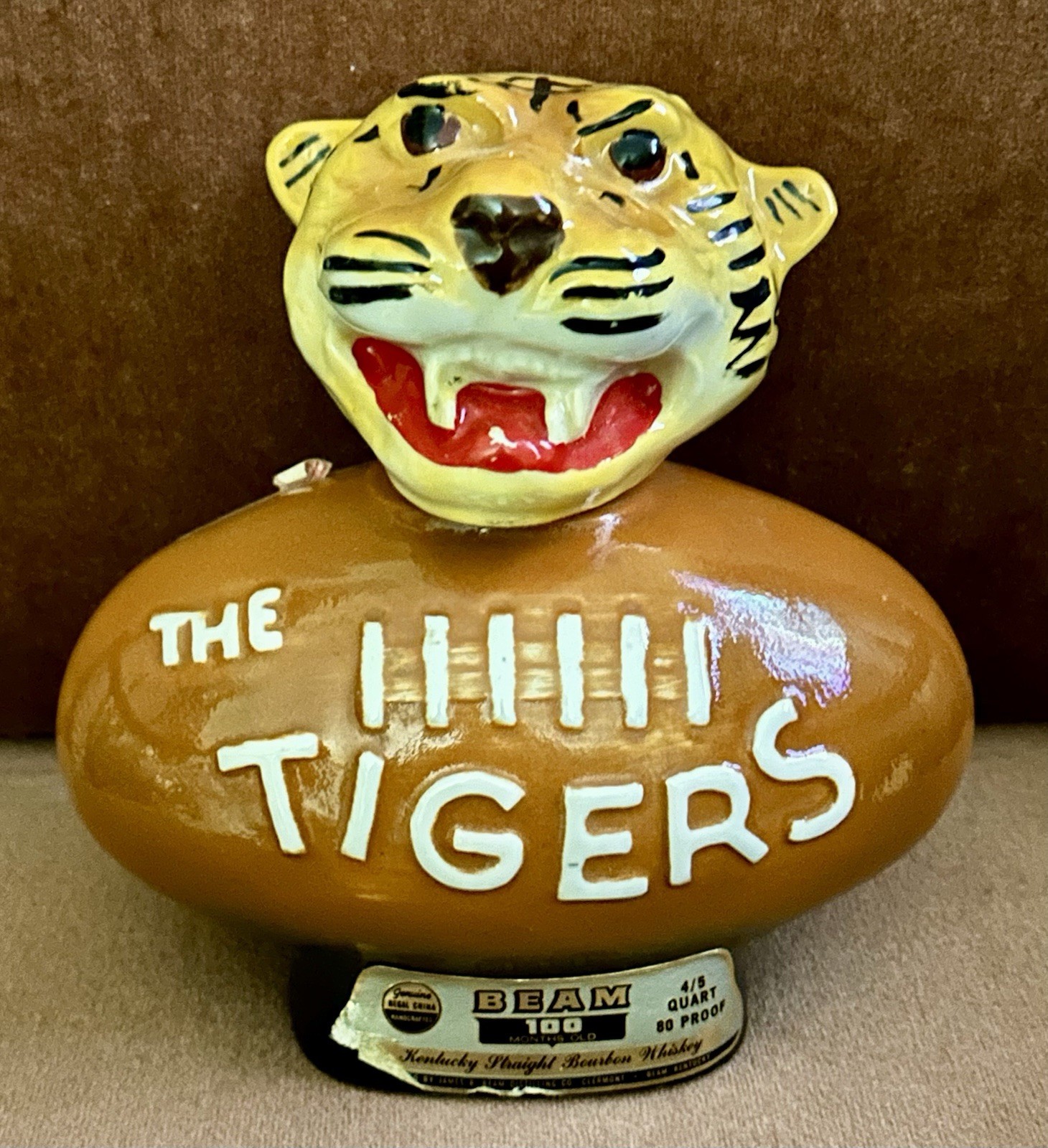 Vtg 1977 Jim Beam Bourbon Whiskey The Tigers Australian Football Decanter LSU Vtg 1977 Jim Beam Bourbon Whiskey The Tigers Australian Football Decanter LSU