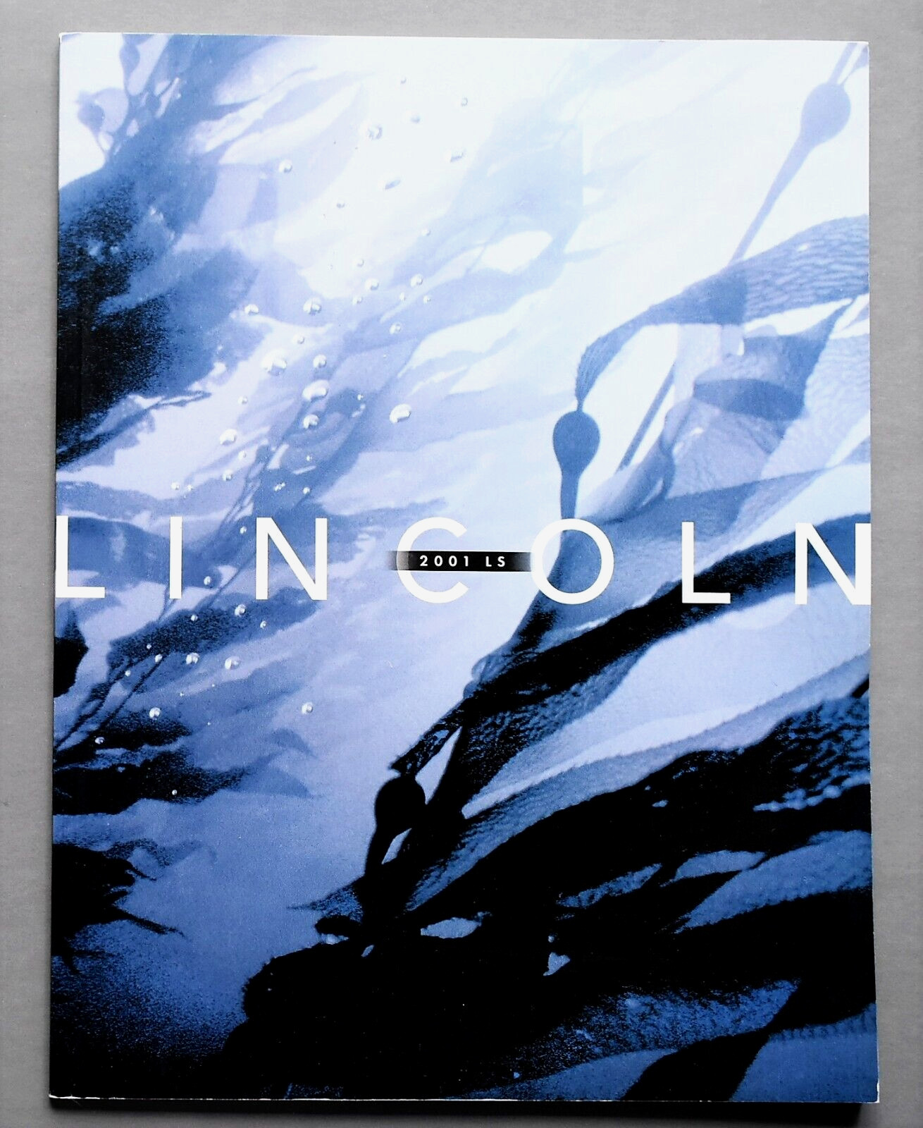 ORIGINAL 2001 LINCOLN LS SALES BROCHURE CATALOG ~ 36 PAGES ~ 10" x 13"