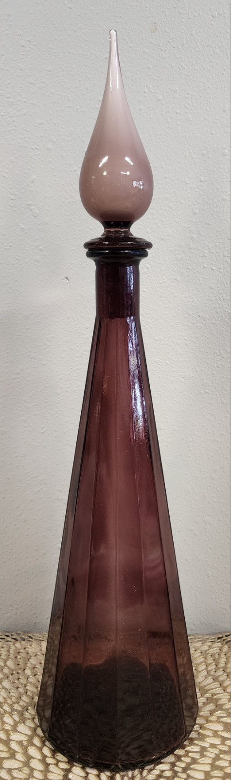 Vintage Amethyst Empoli Genie Bottle With Cased Amethyst Lilac Stopper MCM Vintage Amethyst Empoli Genie Bottle With Cased Amethyst Lilac Stopper MCM